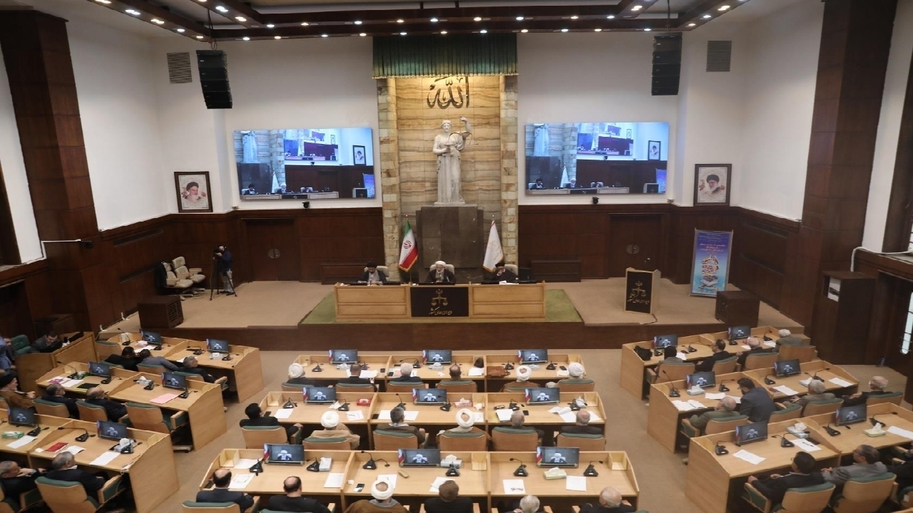 دعوای الزام به ثبت چک در سامانه صیاد قابل استماع نیست.