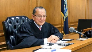 فرانک کاپریو، مهربان ترین قاضی جهان، در 88 سالگی درگذشت.